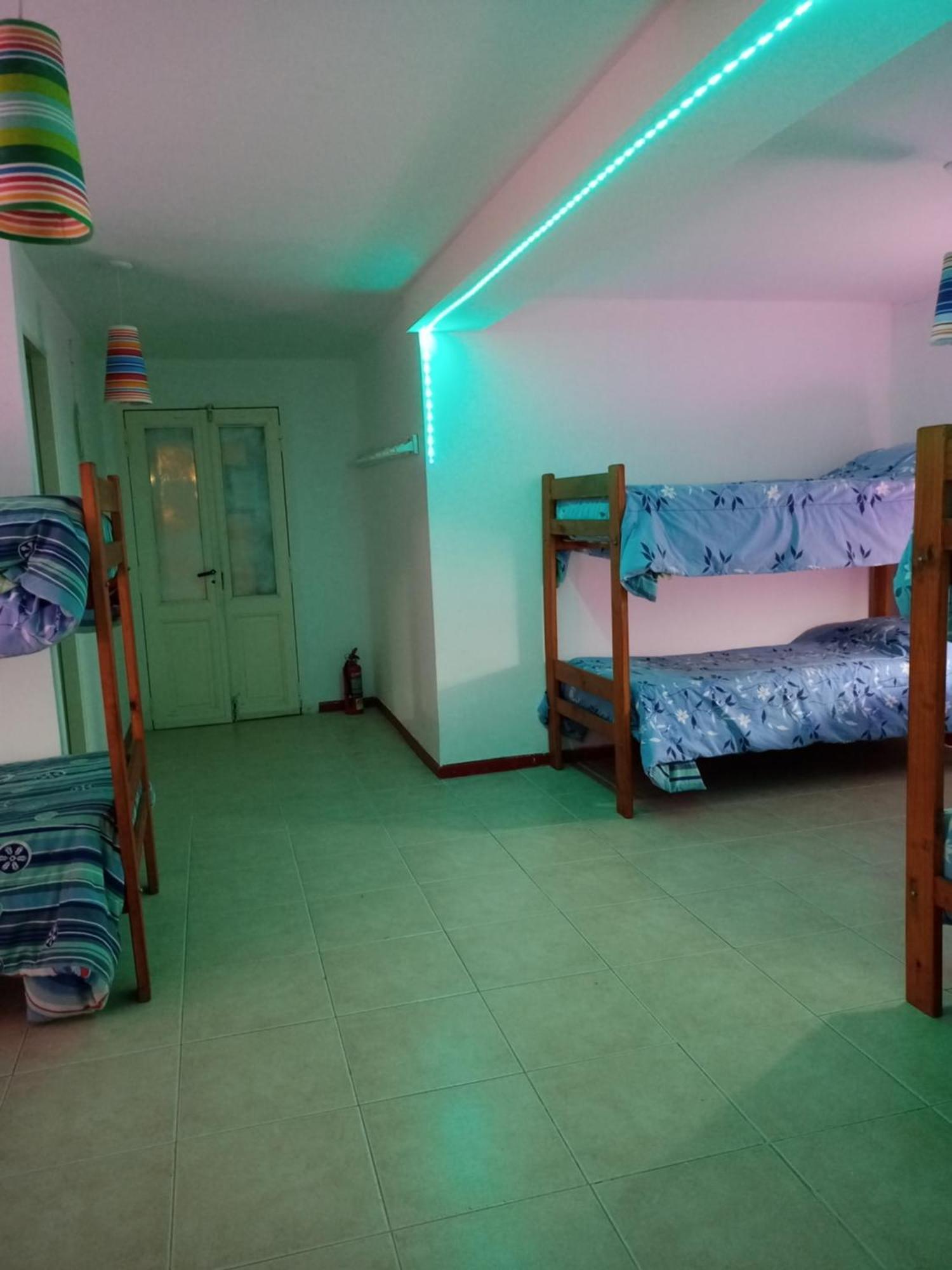 Hotel Complejo Aloha Puerto Pirámides Habitación foto